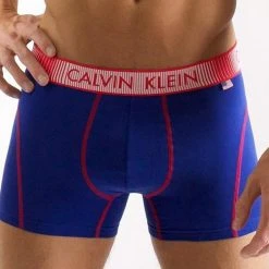 Calvin Klein 6438425 Limited Edition Countries Trunk