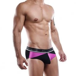 Mensuas MNH027 Brief