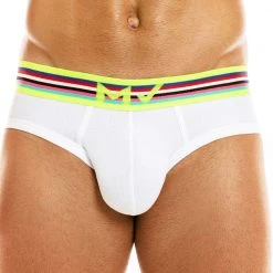 What's New Modus Vivendi 04013 Peace Classic Brief